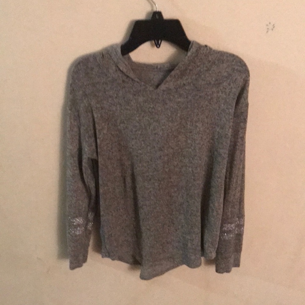 Kids size 12 justice shirt